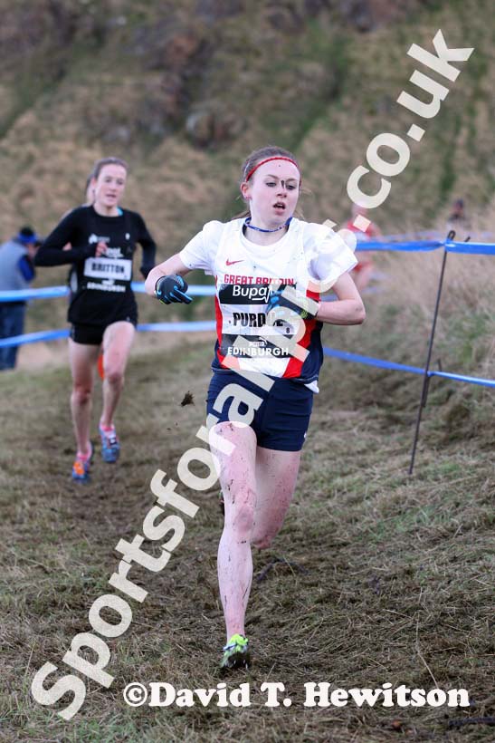 Charlotte Purdue during the senior womens 6k BUPA Great Edinburgh Cross Country. Photo: David T. Hewitson/Sports for All Pics